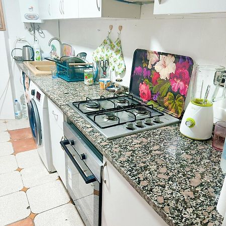 Habitacion Privada Валенсия Екстериор снимка